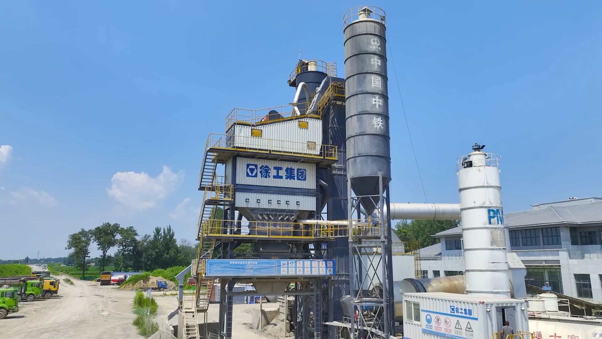 5000型！助力河南高速建設(shè)！